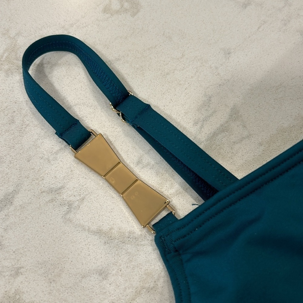 Kate Spade Crescent Bay One-Piece Swimsuit Size Medium - Picture 3 of 12